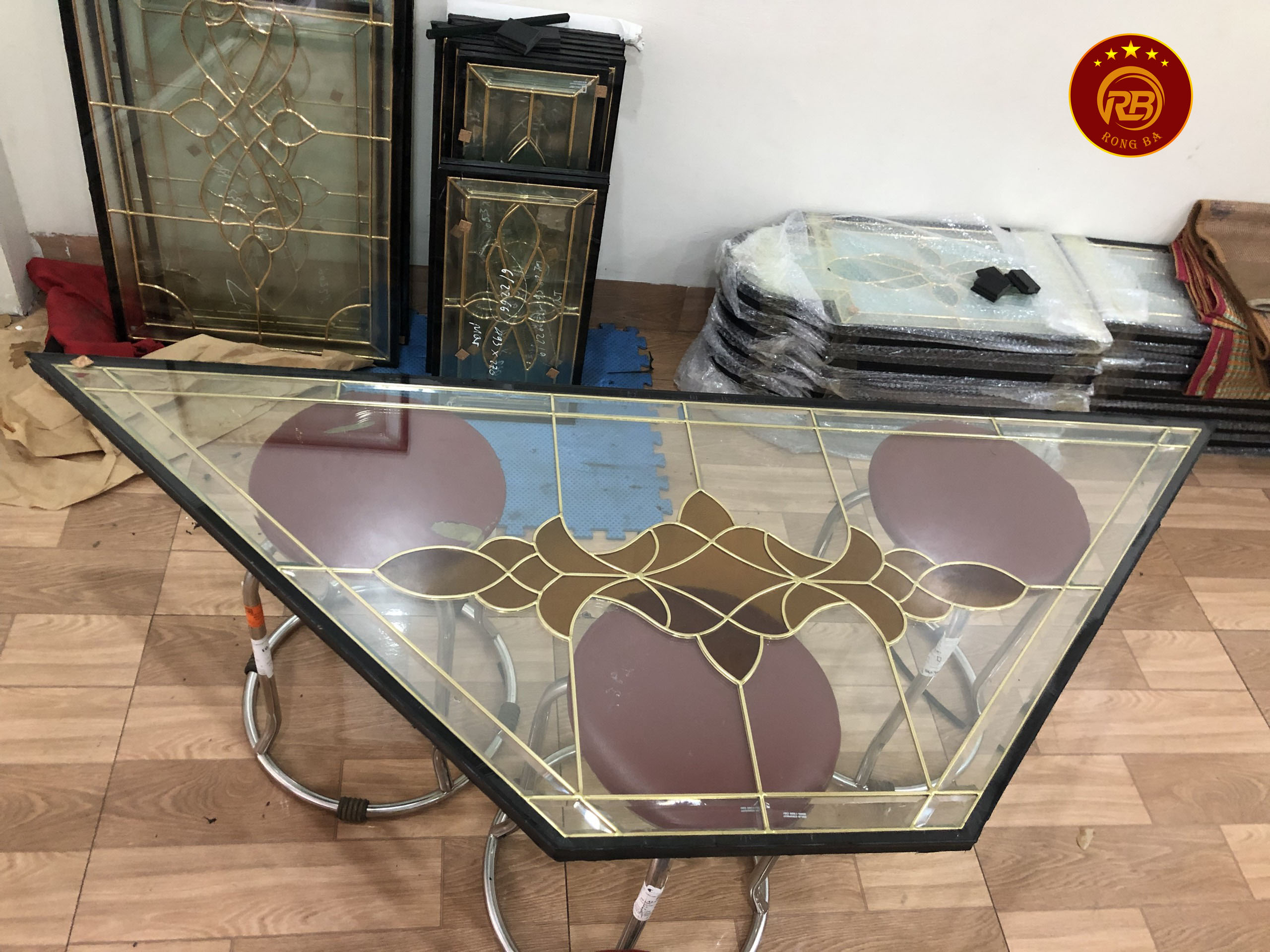 kính hoa đồng tại cần thơ 12