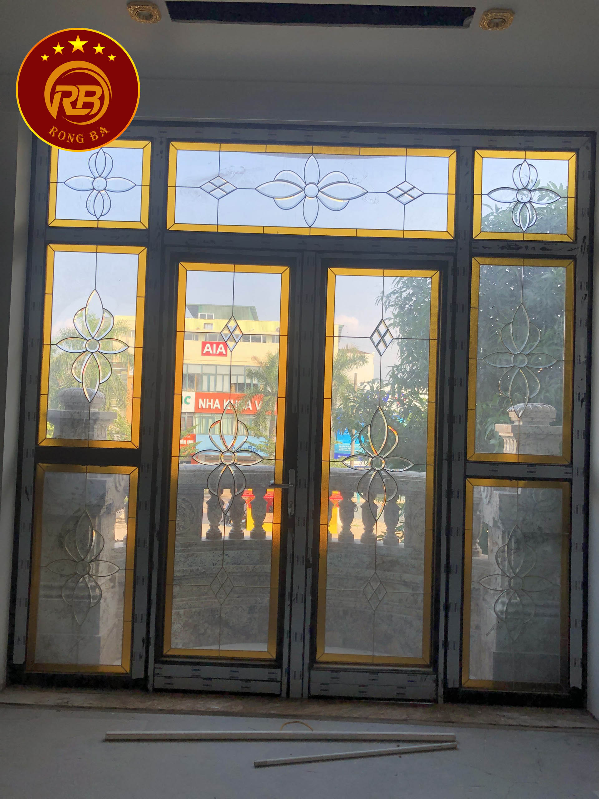 kính hoa đồng tại cần thơ 33