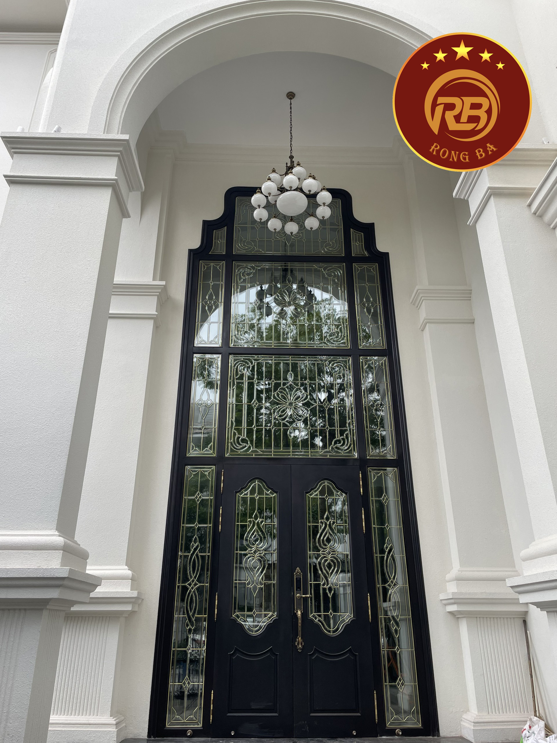 Kính hoa đồng tại quảng ngãi tạo ra sự riêng biệt cho ngôi nhà 1