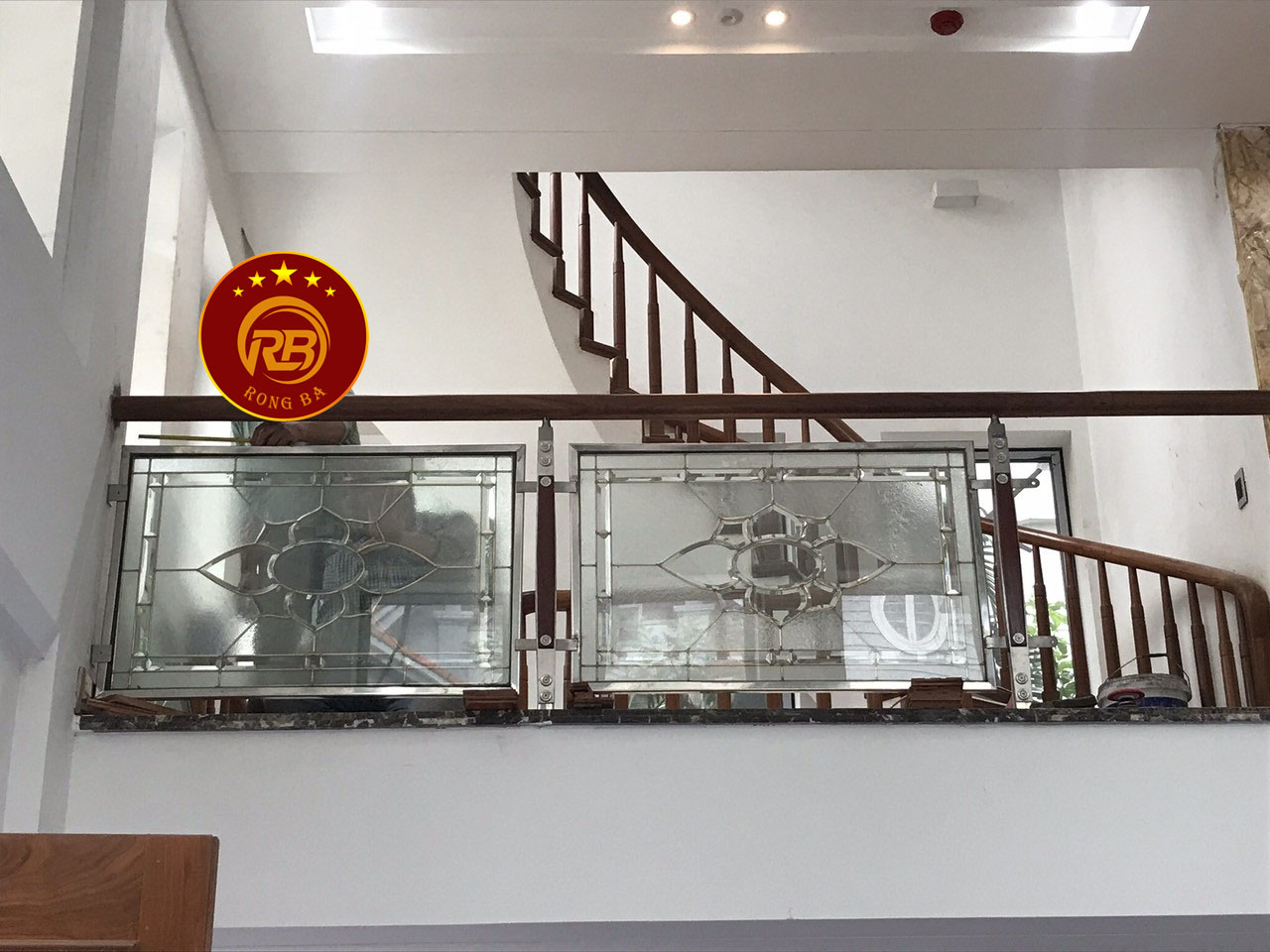 kính hoa đồng tại thái bình 29