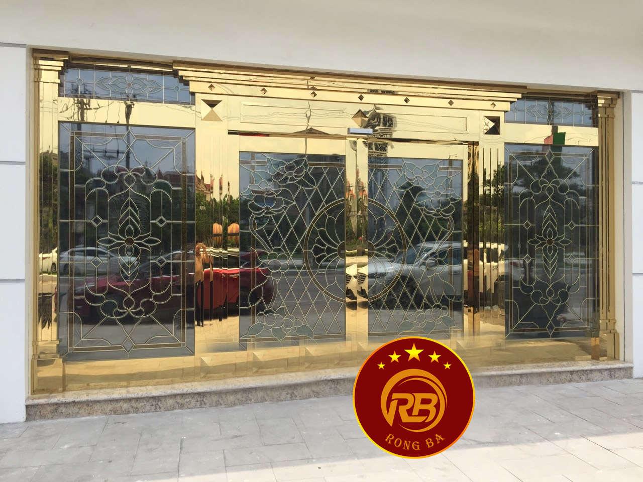 kính hoa đồng tại tiền giang 24