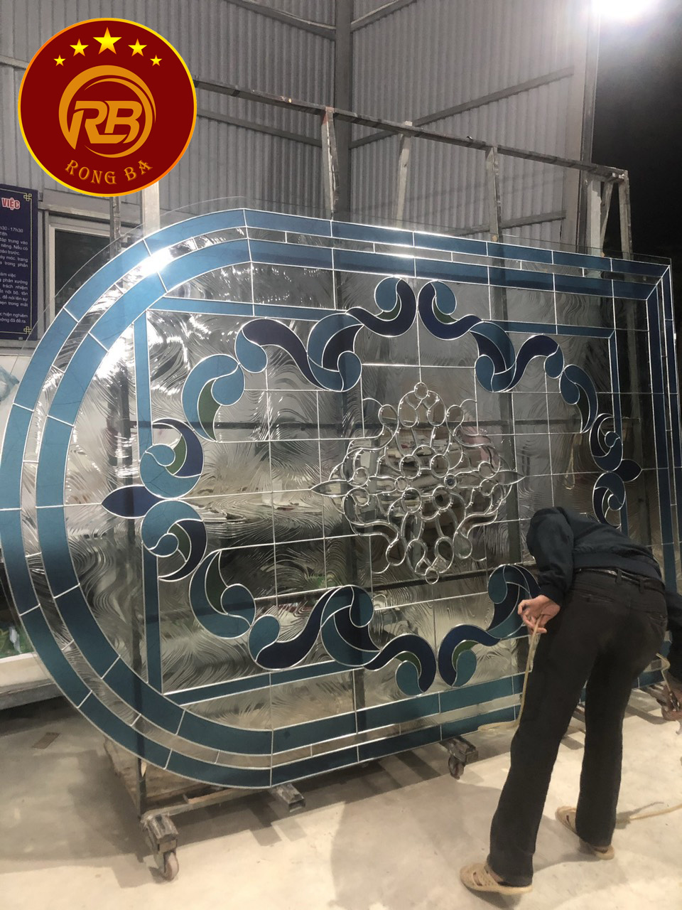 kính hoa đồng tại vĩnh long 21