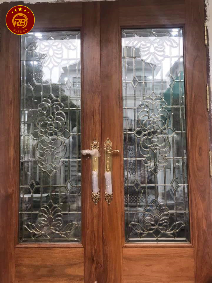 Cửa kính hoa đồng 133