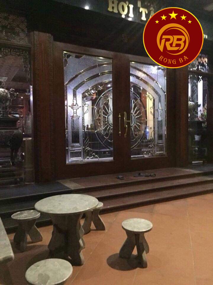 Cửa kính hoa đồng 168