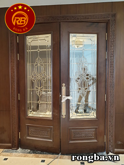 Cửa kính hoa đồng 18