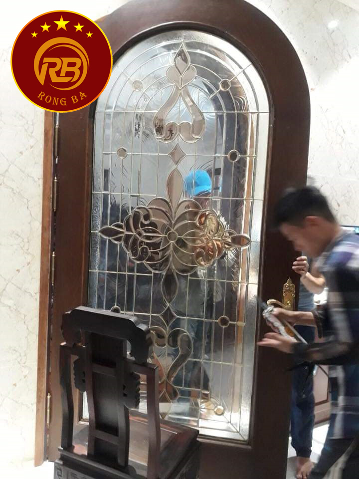 Cửa kính hoa đồng 196