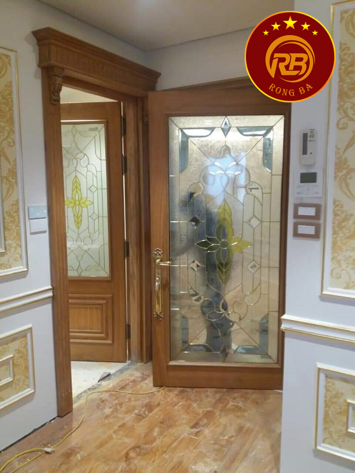 Cửa kính hoa đồng 83