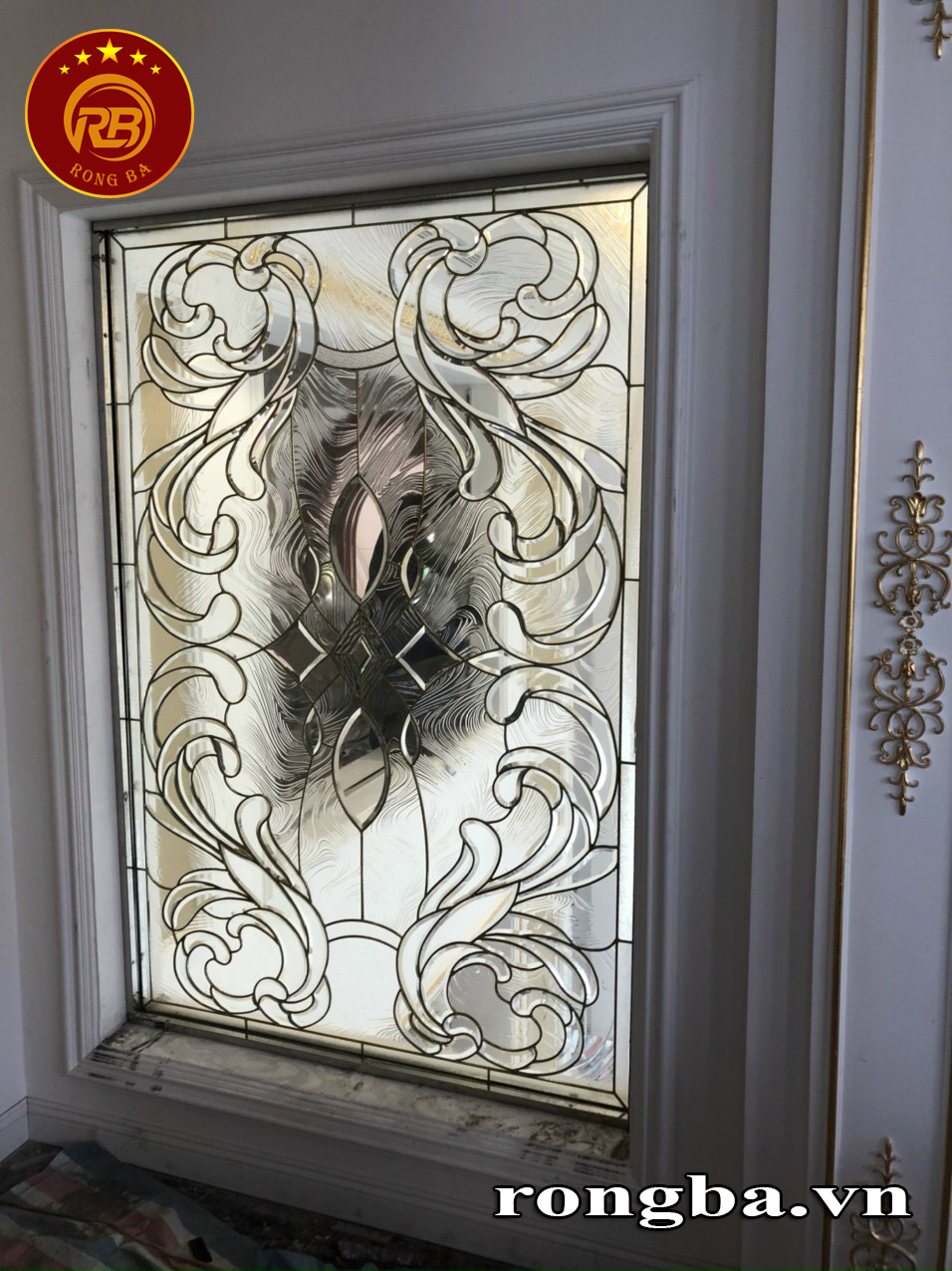 Tranh vách kính hoa đồng 147