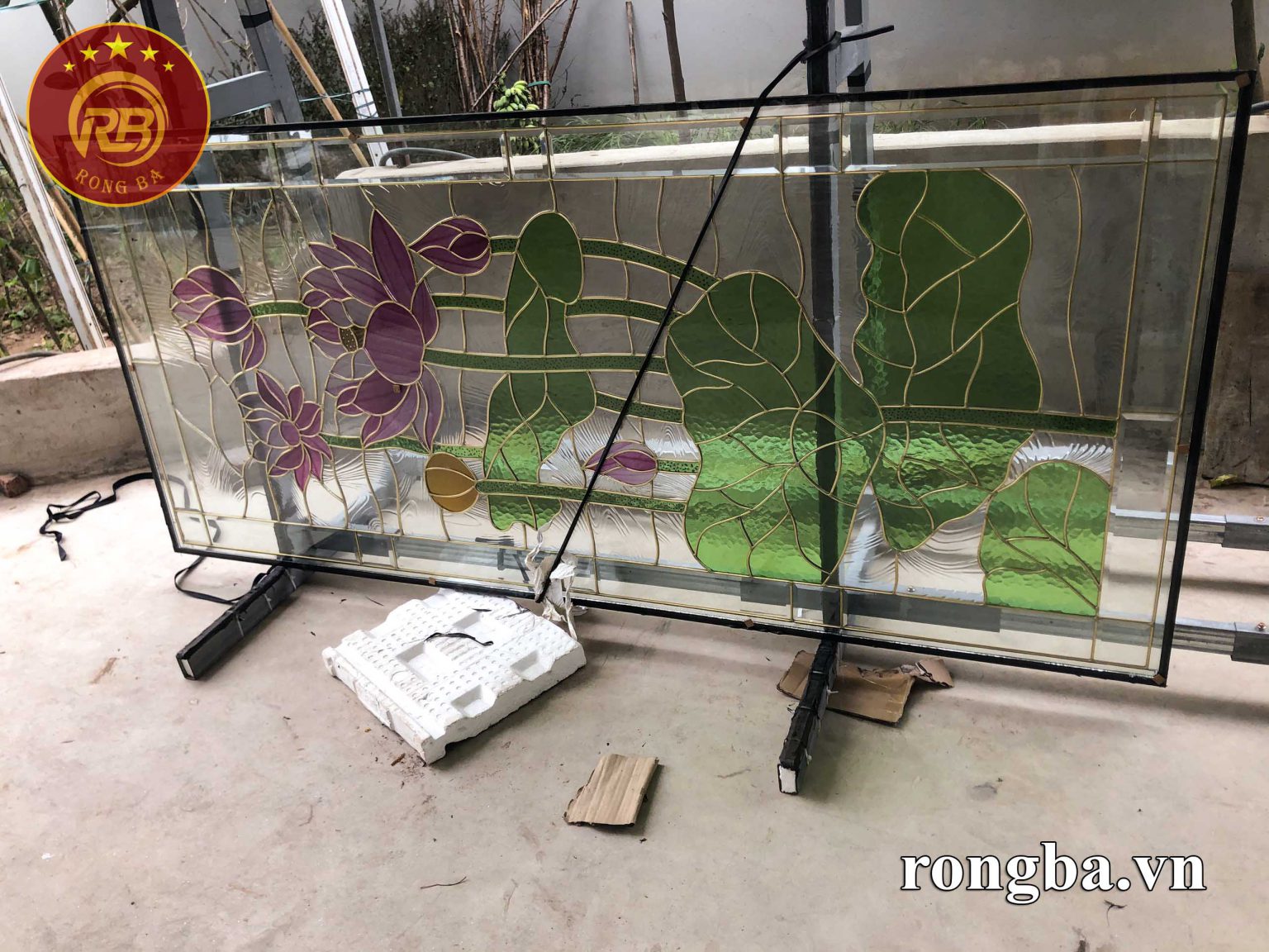 Tranh vách kính hoa đồng 158