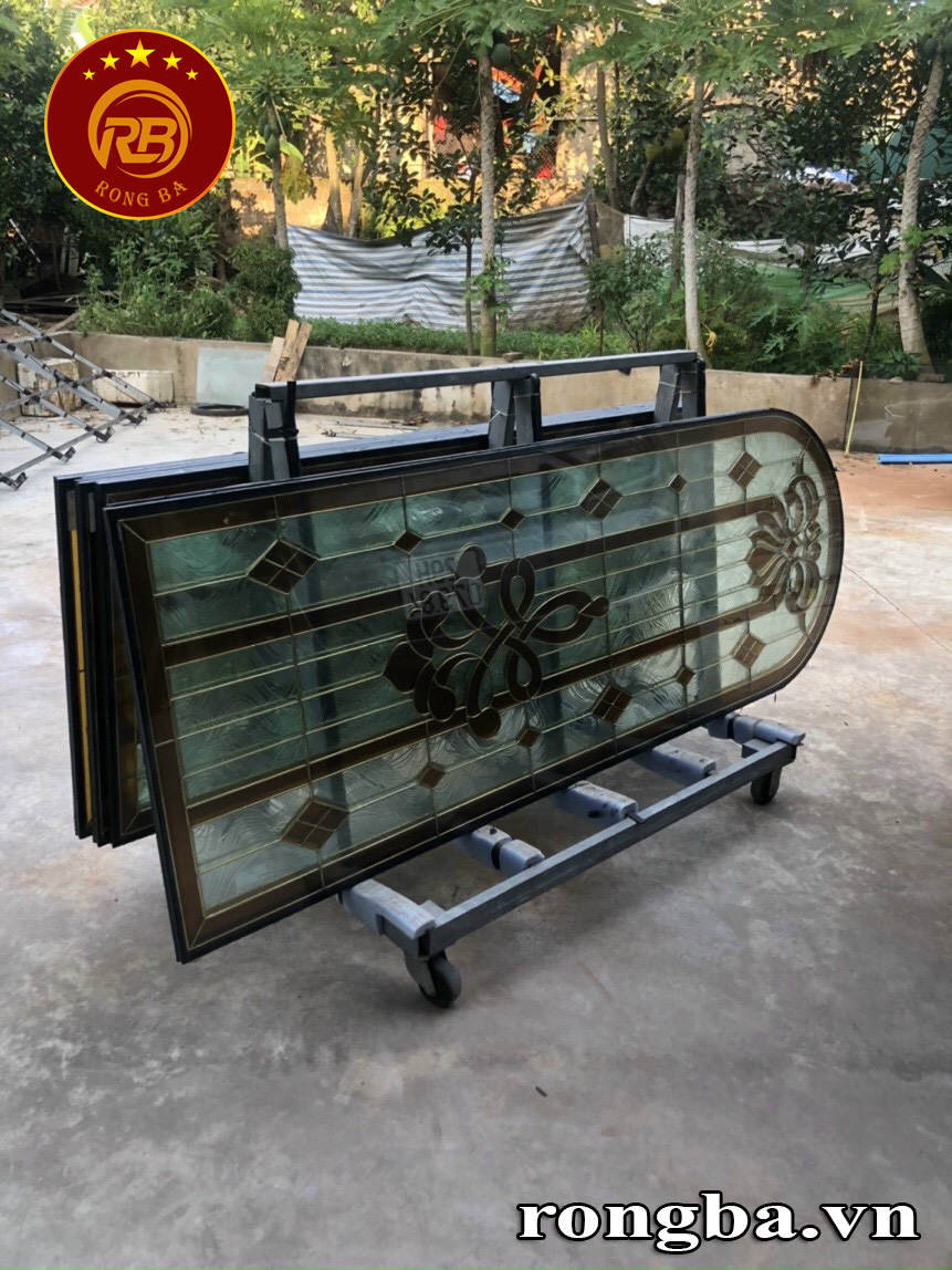 Tranh vách kính hoa đồng 175