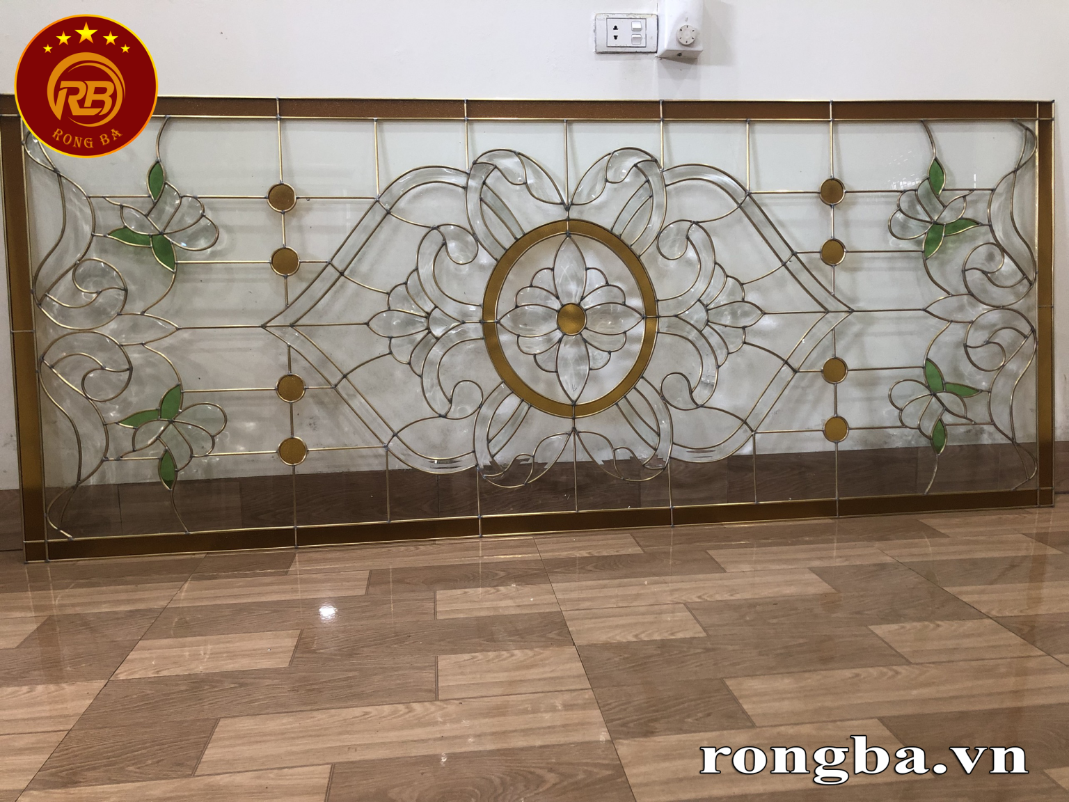 Tranh vách kính hoa đồng 181