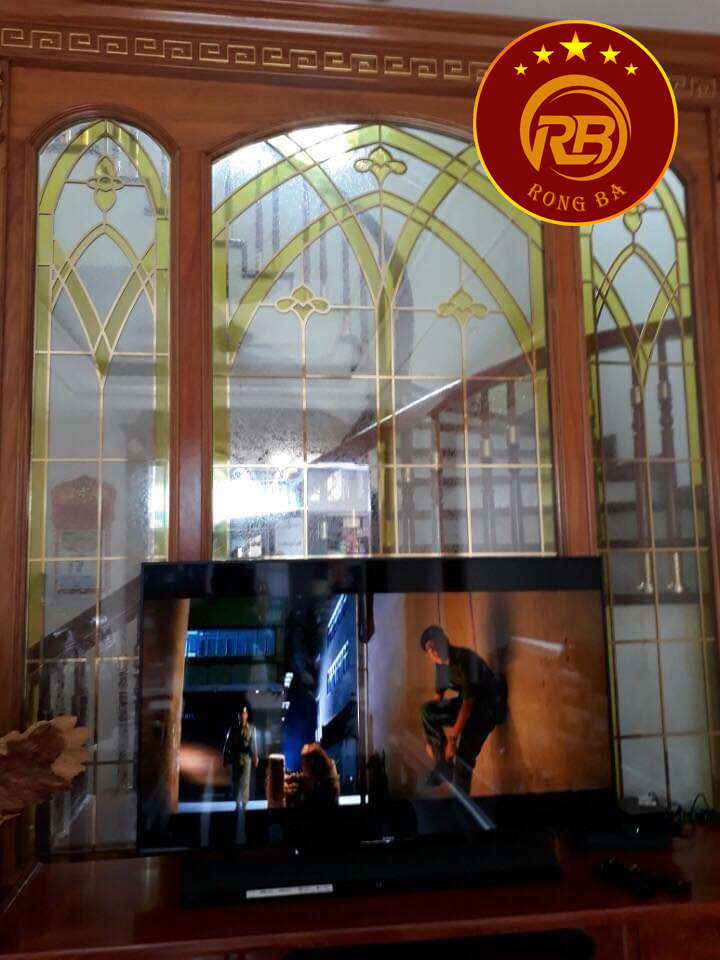 Tranh vách kính hoa đồng 42